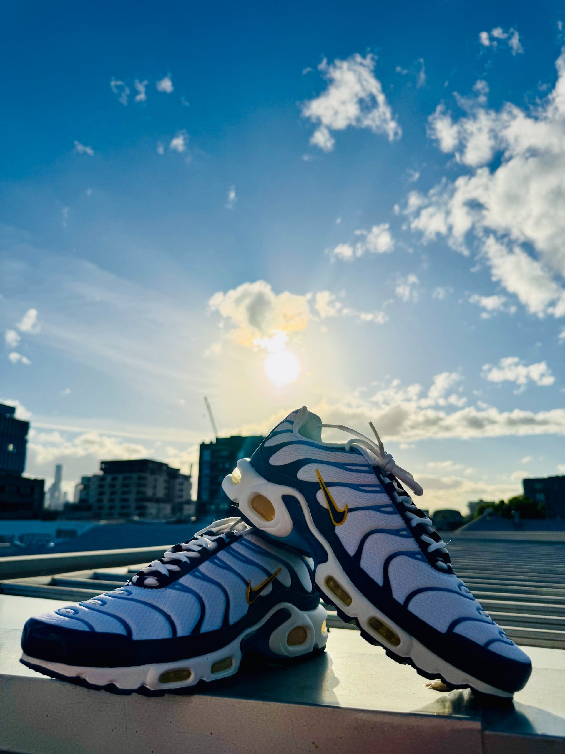 Nike Air Max TN Plus Navy/ Gold/ White Size 10