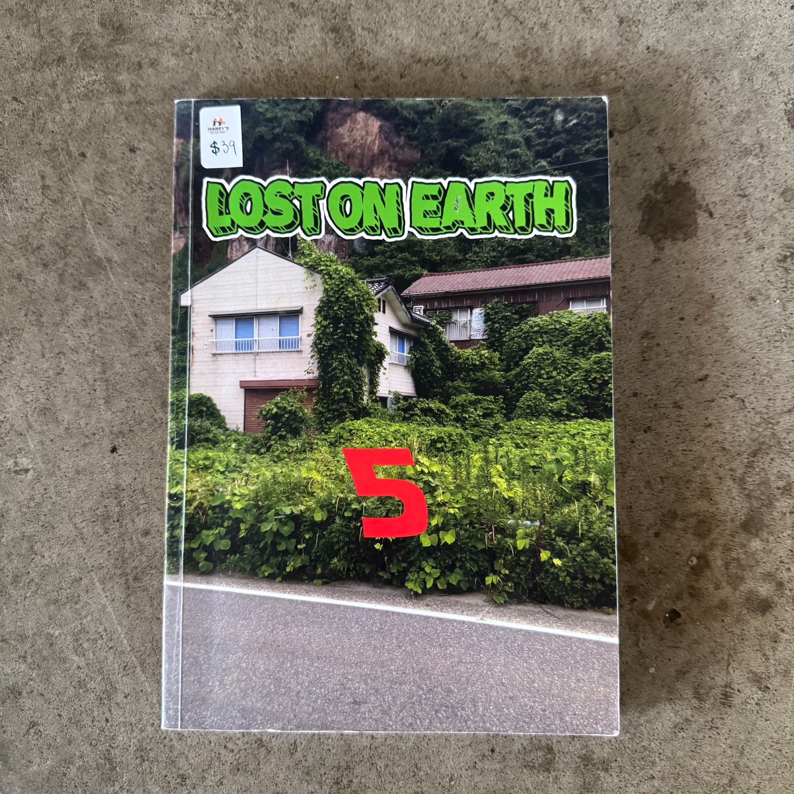 Lost On Earth Issue 5