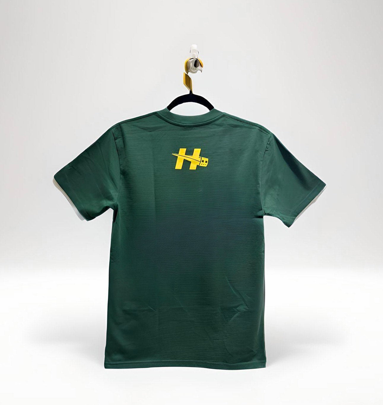 Harry's Limited Edition 1st Birthday T-Shirt/Mag Pack Green